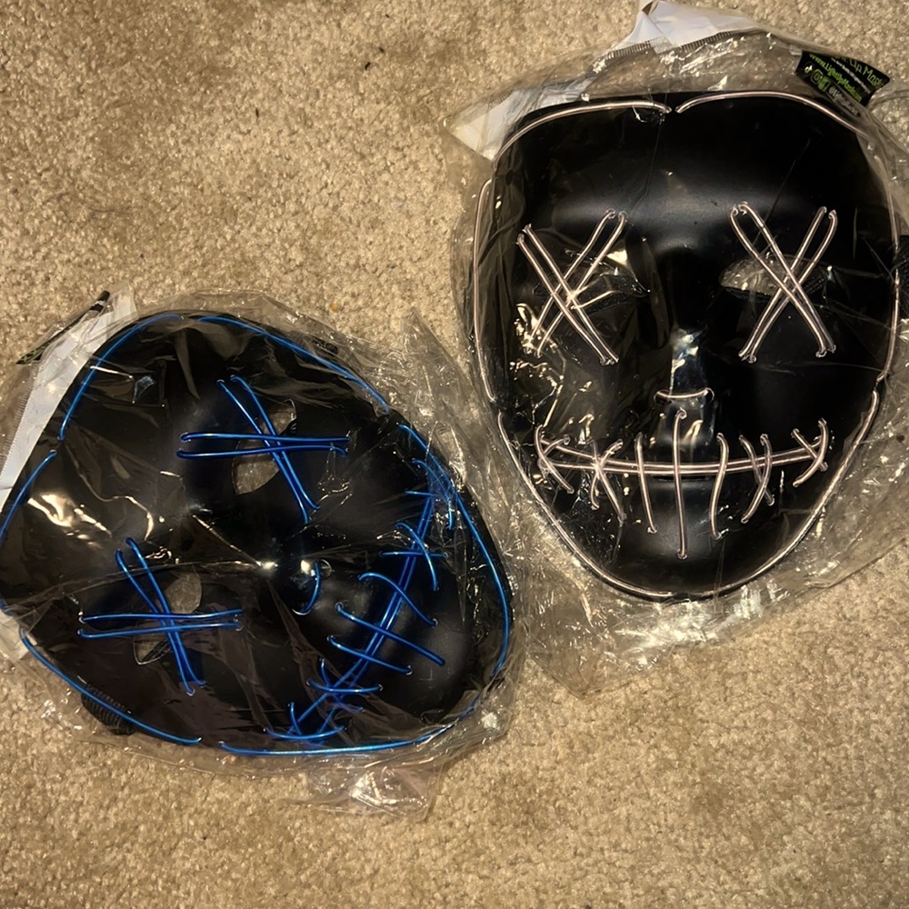 LED light up face mask